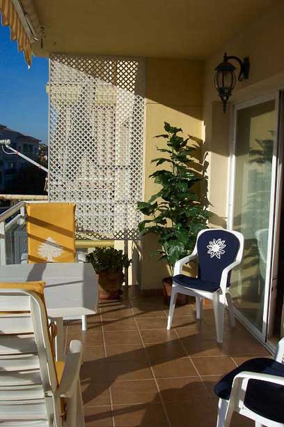 Fuengirola Los Pacos apartment: balcony