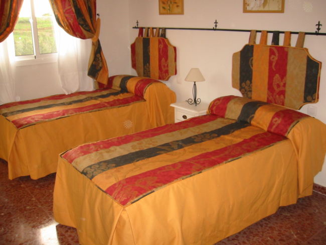 Mirador de Miraflores apartment: main bedroom