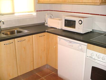 Benalmádena Casa Sierra apartment: kitchen